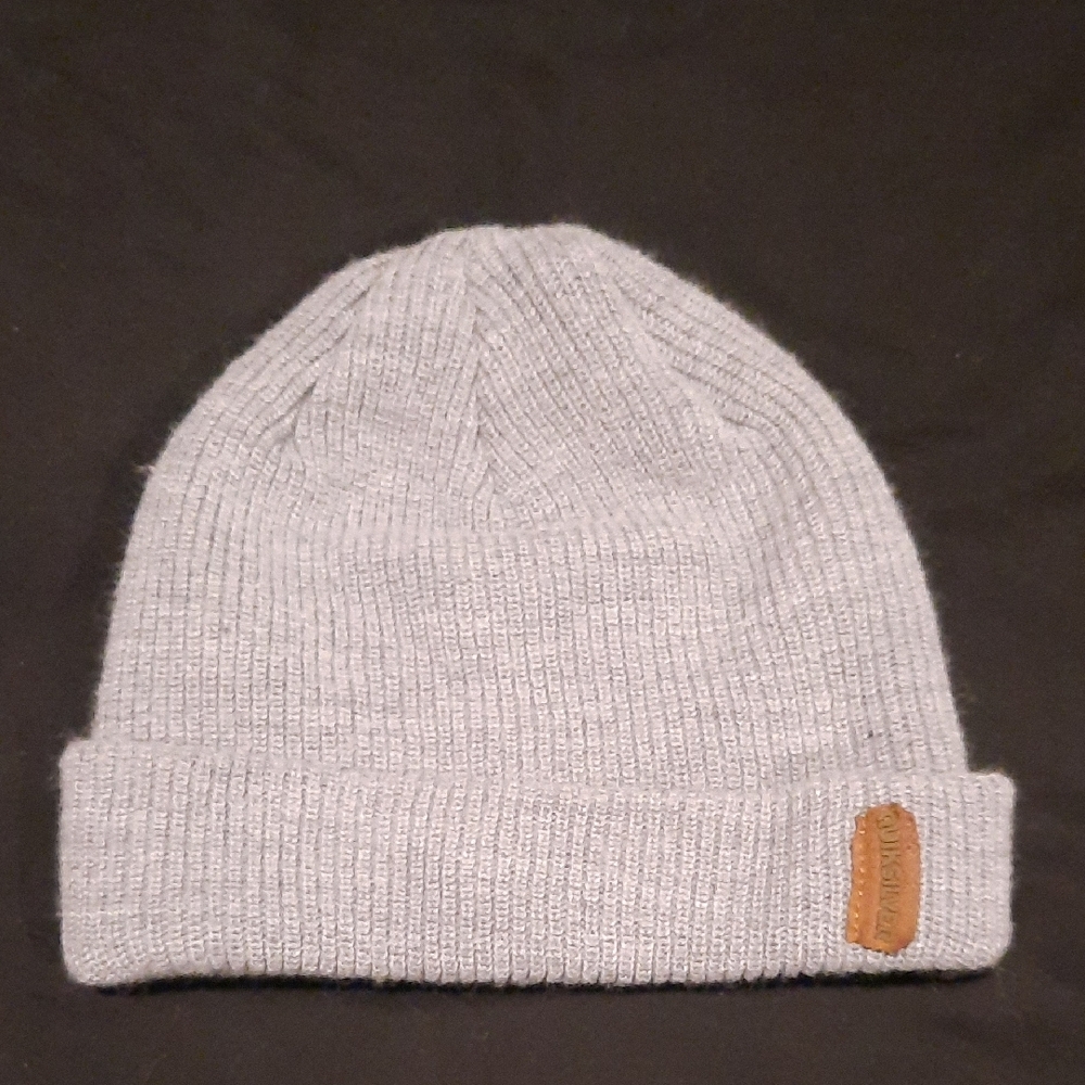 Quiksilver Gray Ribbed Knit Hat